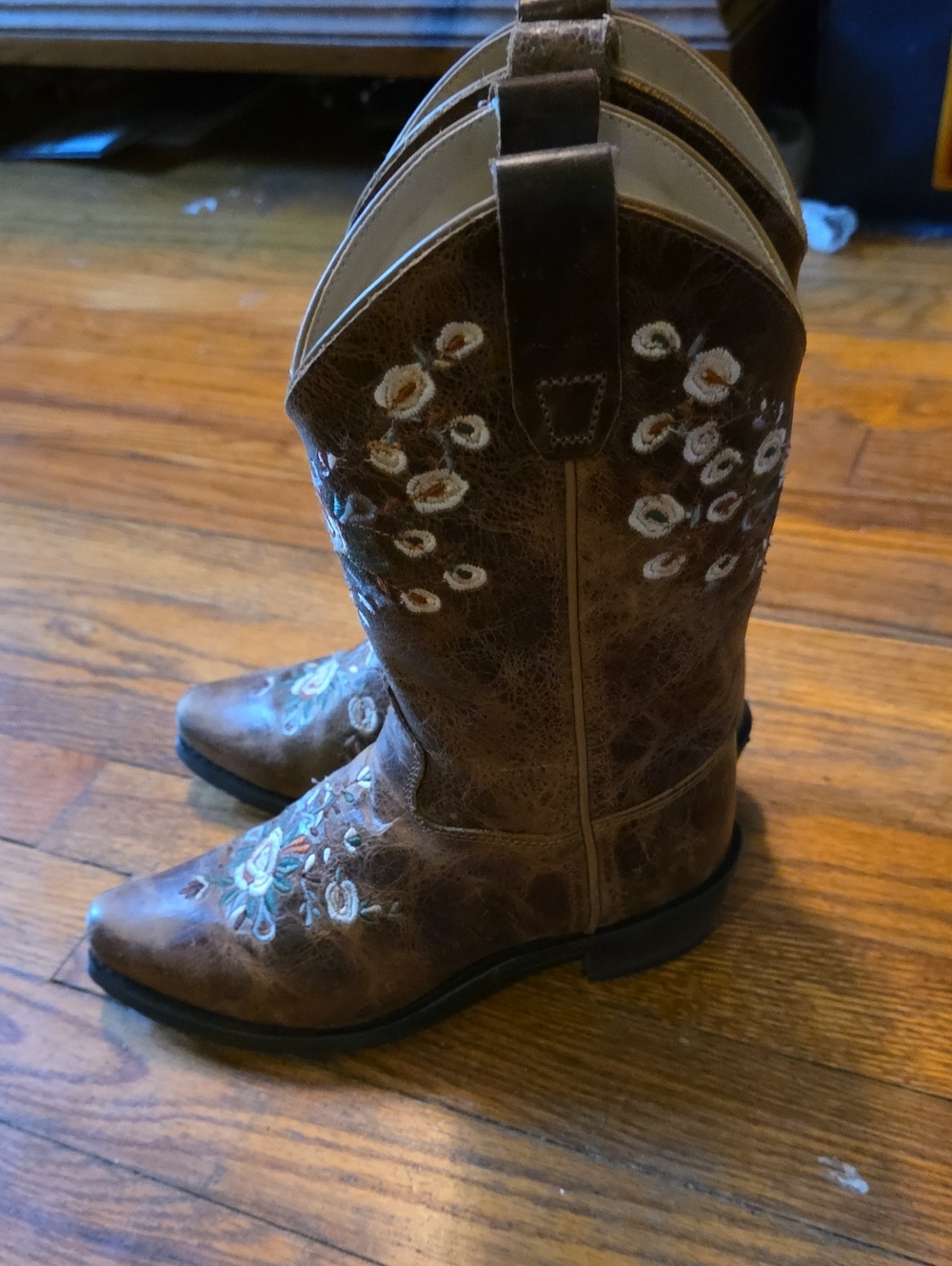 Shyanne Girls Brown Embroidered Western Cowboy Boots